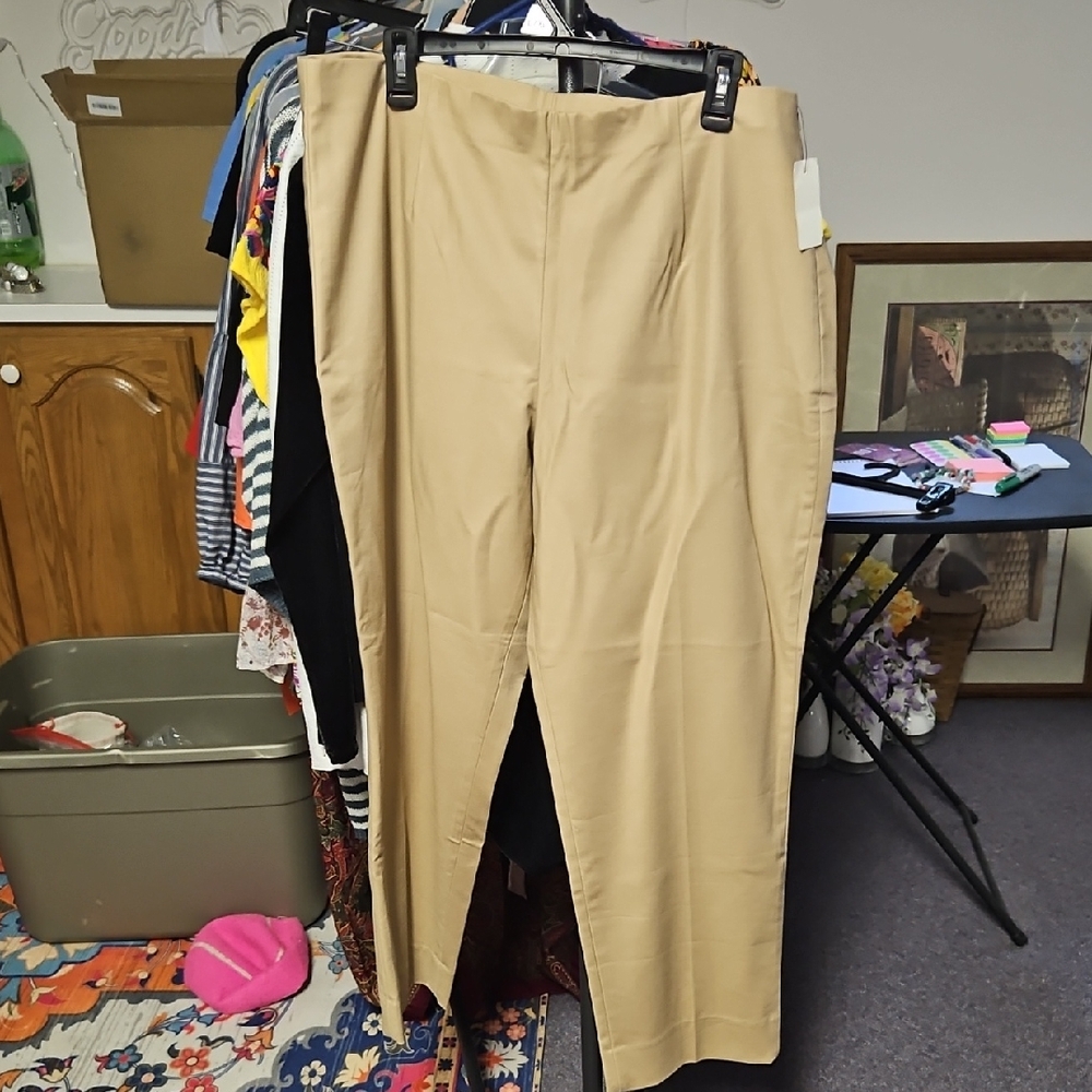 NIC+ZOE Tan Lightweight Trousers